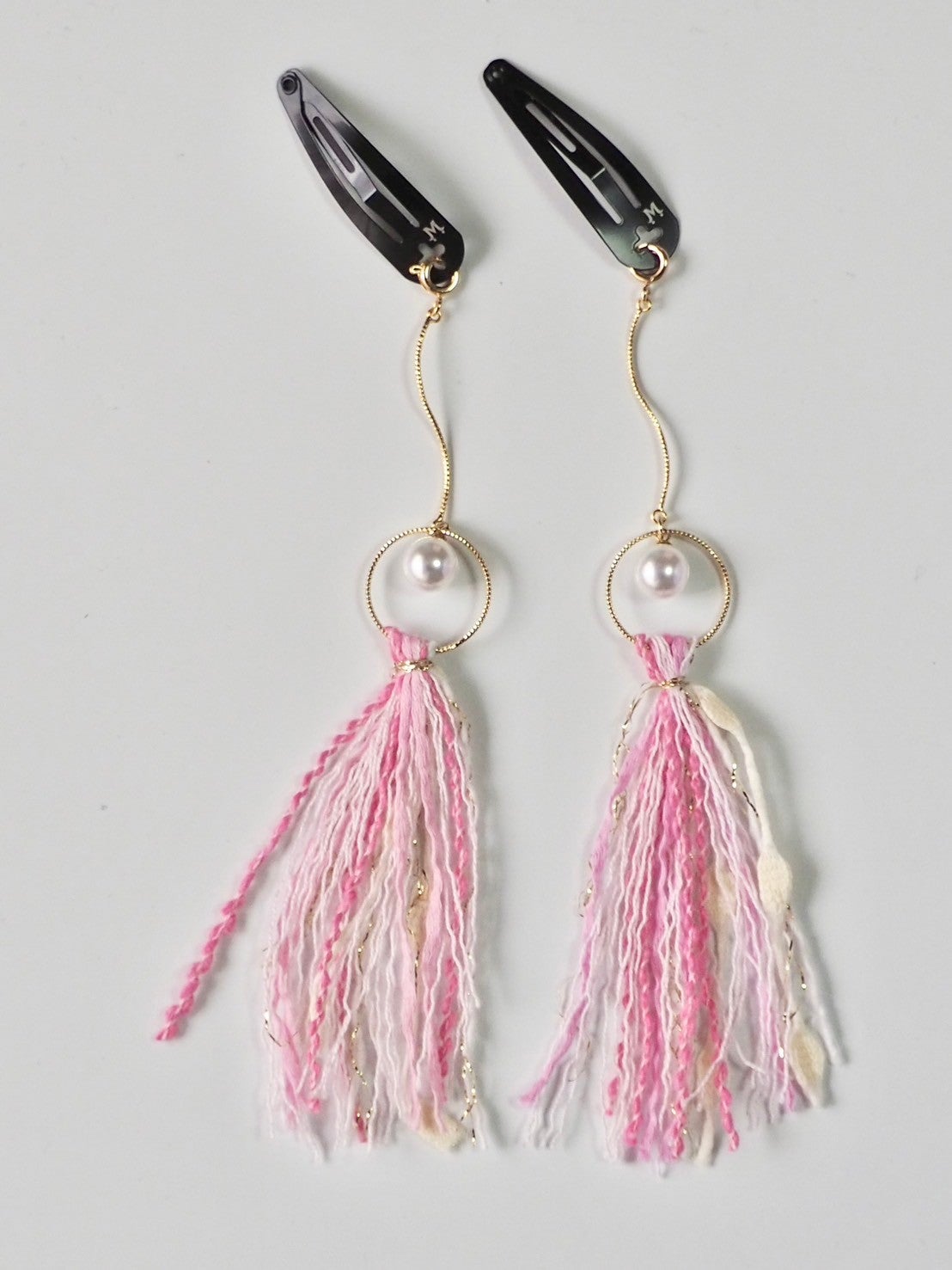 ツイード　ボタン　ピアス　イヤリング　白　ピンク　ハンドメイド　チェック ツイード ボタン ピアス イヤリング 白 ピンク ハンドメイド チェック